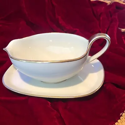 Eschenbach W309  Gravy Boat Sauce Boat Attached Underplate Ivory Gold Trim • $54.99