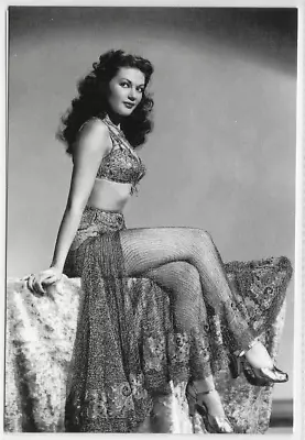 American Movie Star Yvonne De Carlo #SF2029 4x6 Re-Print • £4.82