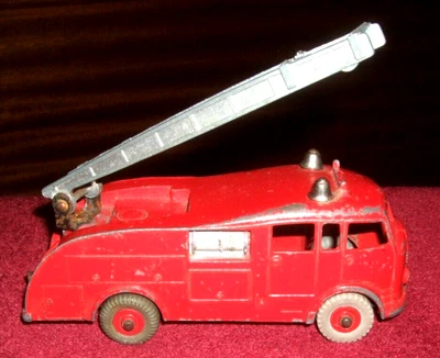 £12.75 • Buy DINKY (RARE) DIECAST MODEL  (COMMER FIRE ENGINE) No 955 - USED CONDITION