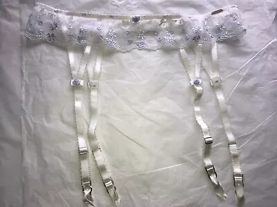 Boux Avenue Lingerie Frill Suspender  Belt White  Blue Cream New Uk 16 • £12.95