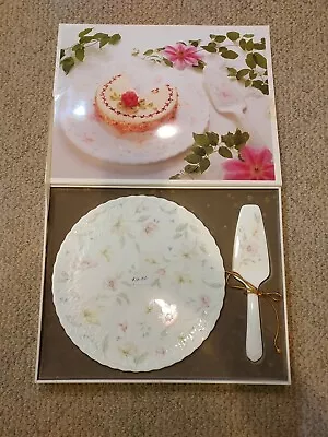 New In Box Mikasa Bone China Cake Plate Remembrance And Cake Server Floral • $22