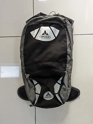 Vaude Aquarius Air Backpack - Grey/Black - 7 Litre Volume • £20