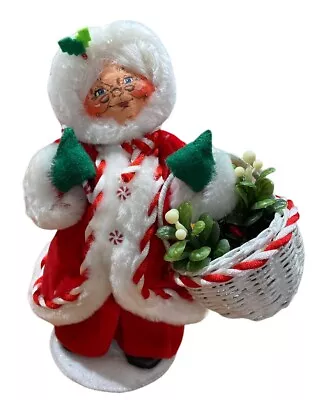 2007 Annalee Mrs Claus 9” Holding Candy Cane And A Basket Full Of Mistletoe • $17.95