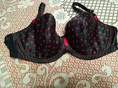 M & S Ceriso Bra -36E - Black With Red Spots  • £6.50