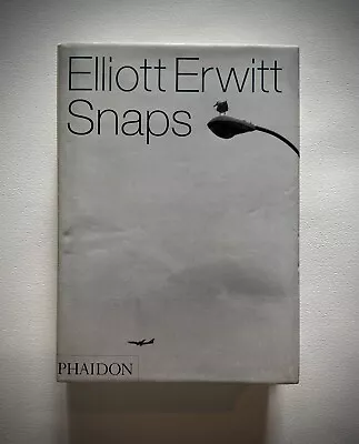 Photography Book: Elliott Erwitt Snaps (2001/1st Ed./Printed In Italy) • $100