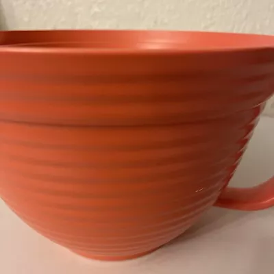 Set/3 Nesting Mixing Bowls Melamine Peach W/Spout. Honey Bee Pattern. • $17.99