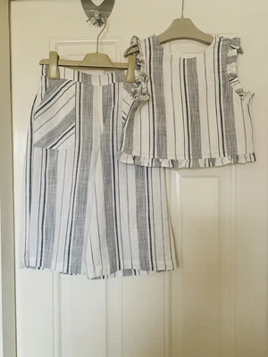 Girls Tu Callouts Trouser Suit Age 5 Years Next Day Post  • £6.99