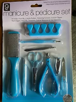 MANI/PEDI Manicure/pedicure Set • $4.49