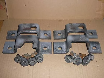 1995 Ford E250 E350 Econoline Wagon Van Rear Bench Anchor Bracket Set & Bolts • $134.76