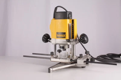 £125 • Buy DEWALT DW615GB 900W Plunge Router