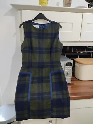 Georgeous Hobbs Sleeveless Shift Dress - Tartan-like Print - Size 10 100% Wool • £39.99