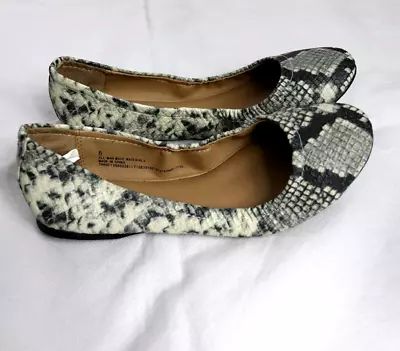 Mossimo Co Snake Print Ballet Flats Women Shoes Slip On Size 6 Black Ivory Beige • $14.99