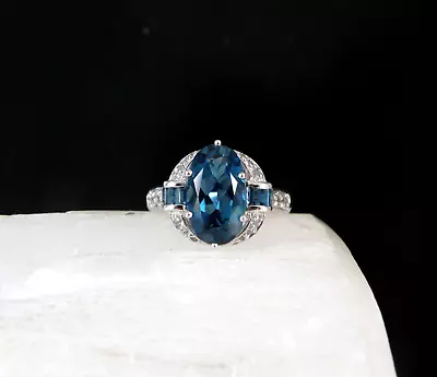 Estate Natural Heated London Blue Topaz Vintage Style Ring Size 9 • $69