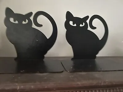 Cat Lovers!  Book Lovers! Black Cat Book Ends! • $15