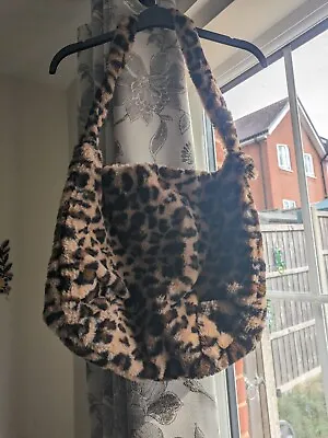 £7 • Buy Ladies Leopard Print Soft Faux Fur Shoulder Bag With Magnetic Clasp Goth Emo
