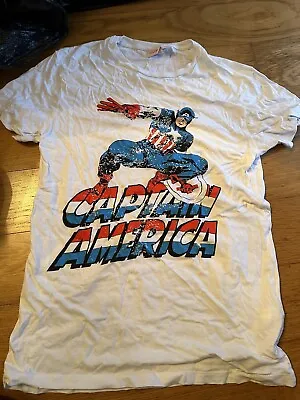 Marvel Official Captain America Retro White T-Shirt M • £3.99