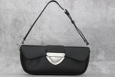 $799 • Buy Louis Vuitton Black Epi Leather Pochette Montaigne M59292 *Vintage Authentic*