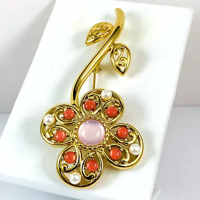 FABB Vintage TRIFARI TM Signed Pink Cabochon Faux Pearl Floral Flower Brooch Pin • $59.99