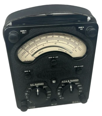 Vintage Universal Avometer Model 8 • £95