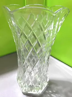 E O Brody Crystal Diamond Cut Clear 11 In Vase • $12.99