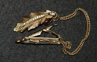 Vintage Sweater Scarf Clip Gold Tone Leaves With Rhinestones • $10.49