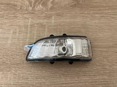 Volvo C30 C70 S40 V50 S60 V70 S80 Jaguar XF OEM Left Mirror Turn Signal 31111090 • $24