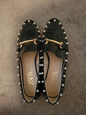 $75 • Buy Zara Black Micro Studded Pearl Loafers Flats EU39/US9