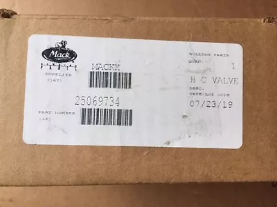 Mack HC VALVE 25069734 (NEW) • $100.20