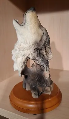 Mill Creek Studios Wolf Sculpture  Taps  2007 Resin/Wood Excellent Condition • $75