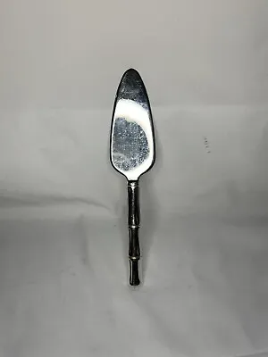 Antique Cake Server • £4.99