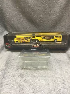 Hot Wheels Haulin' Heat Vehicle Set '56 Ford COE Corvette Sprit Car • $40