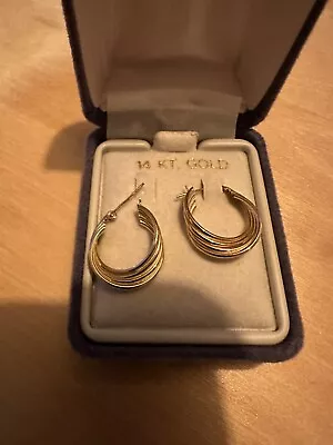 14k Solid Yellow Gold Hoop Earrings Vintage Jewelry • $39