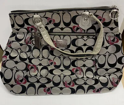 Coach Large Poppy Signature Red Hearts Glam Tote G1120-18711 • $36