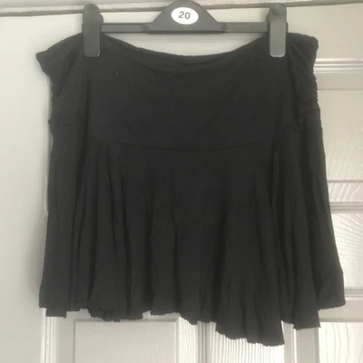 £2 • Buy Ladies Black Rara Skirt Size 12 From Therapy