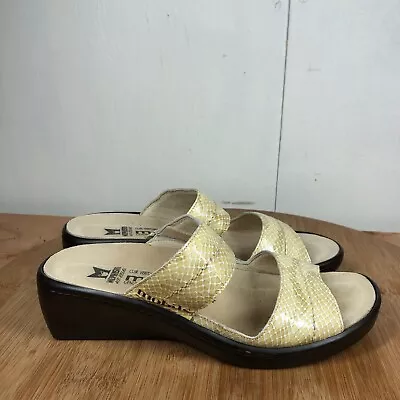 Mephisto Mobils Sandals 40 Womens 9 Slides Wedge Shoes Casual Yellow Walking • $49.97