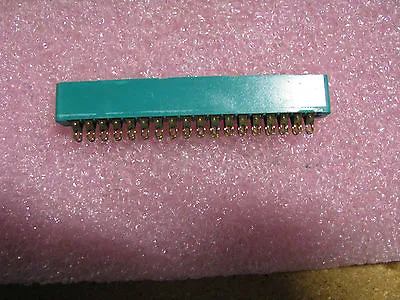 Hewlett Packard Connector Plug # 1251-3076 Nsn: 5935-01-243-4418 • $18.50