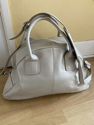 M & S Cream Latte Leather Duffle Weekend Bag Holdall Travel Bag Marks & Spencer • £30