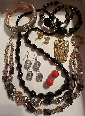 Vintage Costume Jewelry Lot RhinestonesWearNecklaces Earrings Bracelets • $19