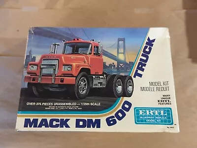 Vintage Ertl 1:25 Scale Mack DM600 Truck Model Kit #8022 Open Box Sealed Parts • $30