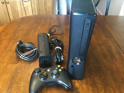 $59.95 • Buy Black Microsoft Xbox 360 Slim S Tested And Working (No Hard Drive) Model 1439