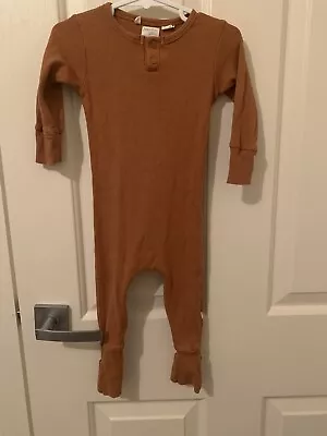 $8 • Buy Size 6-12mths Snuggle Hunny Rust Coloured Romper Zipsuit