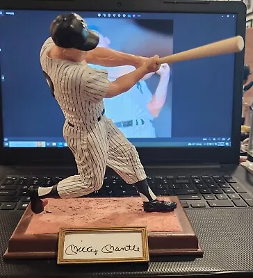 Mickey Mantle 1993 Sports Impressions Signed Statue LE 975 • $350