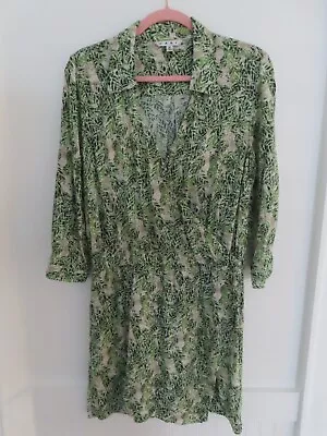 CAbi Green Fern Pattern Wrap Dress With Collar Sz Medium • $30