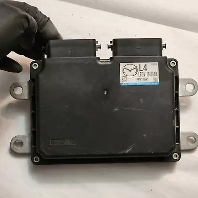 2011 11 Mazda 3 2.0L Engine Control Module Unit Ecm LFGV 18 881B  • $29.99