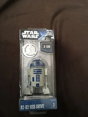 Star Wars R2-D2 USB Drive 2GB Gray Version Toys R' Us Exclusive 2011 NEW SEALED  • $35