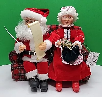 Vintage 1995 Gemmy Animated Santa And Mrs. Claus Sitting On The Couch. • $60