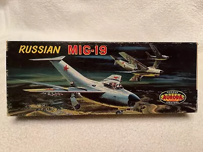 Classic AURORA Famous Fighters Russian MIG-19 1/48  • $60