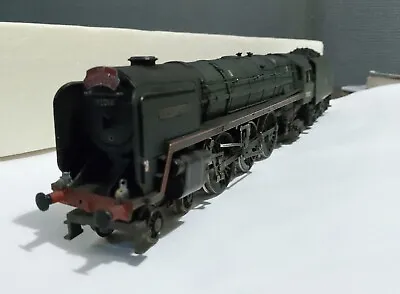 £59 • Buy Hornby 00 Gauge Britannia  ‘Firth Of Clyde’ DCC