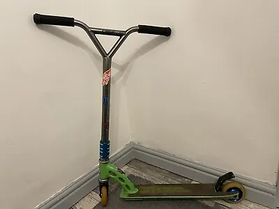 Madd Gear Scooter • £75