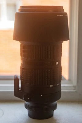 $200 • Buy Nikon Nikkor AF 80-200mm F2.8 D ED Lens W/Tripod Mount And HB-7 Hood 